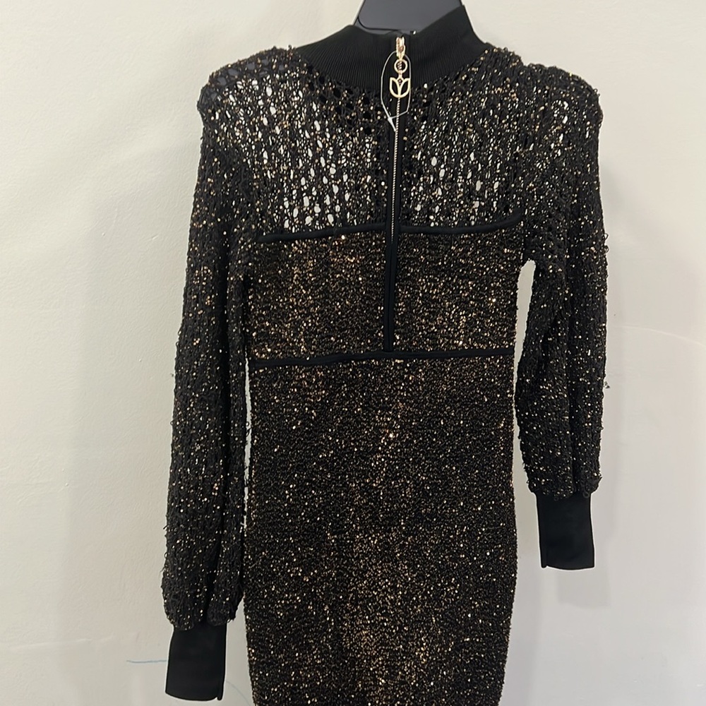Dodiee GAIA crochet sequin maxi dress in black gold long sleeve - Picture 9 of 15